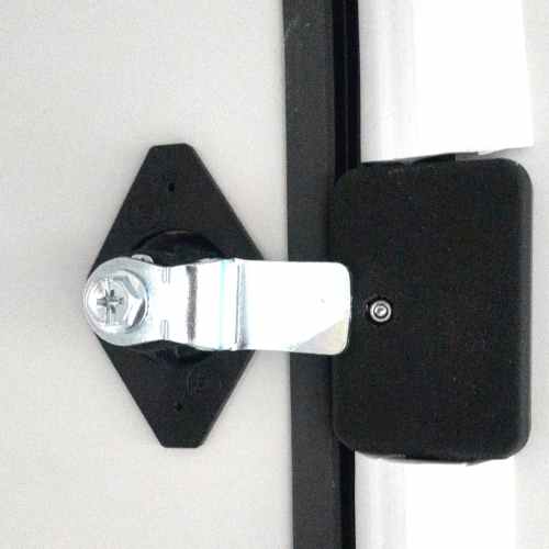 Slotvanger slotplaatje voor compressieslot en drukslot serviceluik